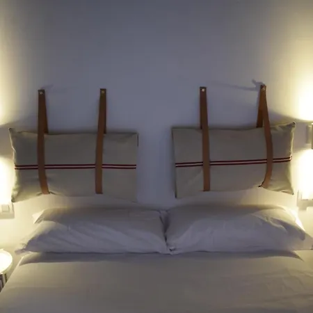 Guest house Casa Solance 3*